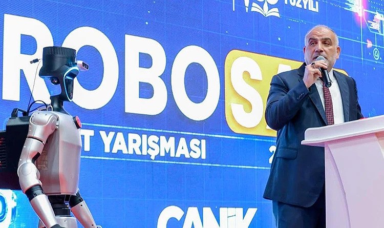 Samsun Canik’te teknoloji şöleni: 258 robot yarıştı