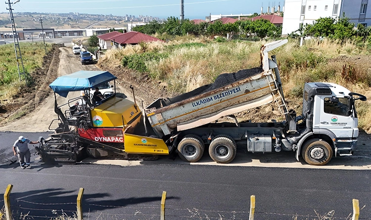 İlkadım’da yol ve kaldırımlarda dönüşüm başladı