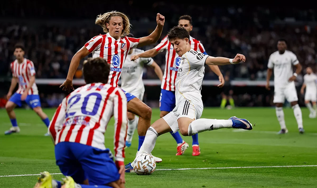 5 gollü derbide kazanan Real Madrid