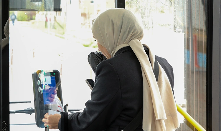 Samsun'da toplu taşıma rekoru: Tramvay ve otobüsler kaç kişi taşıdı?